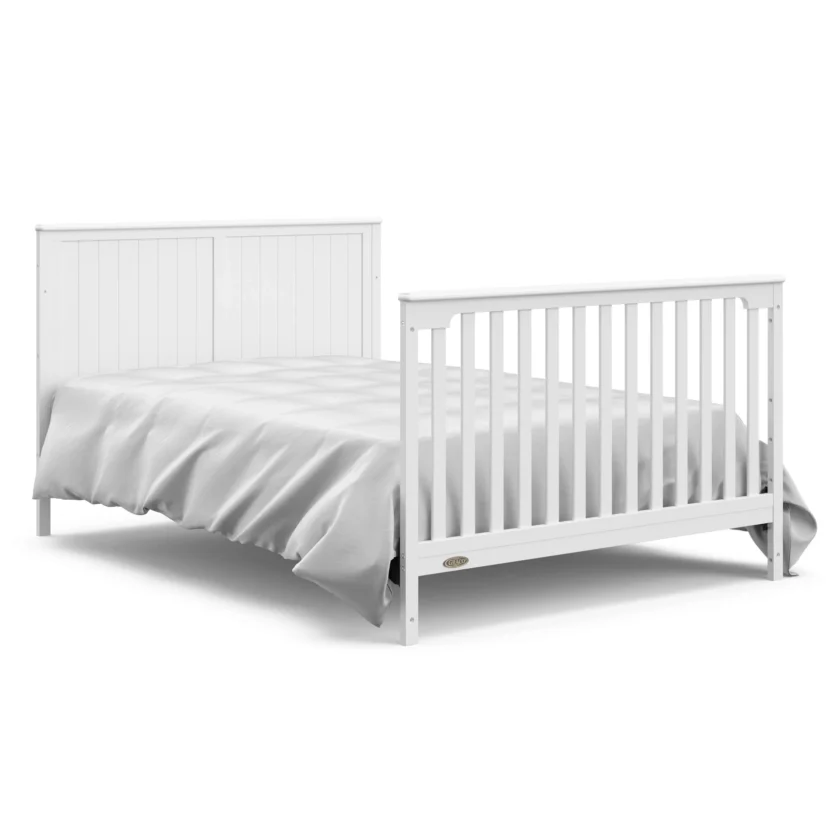 Graco Hadley 5-in-1 Convertible Crib and Changer with Drawer - Image 4