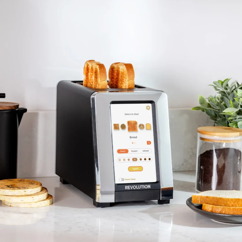 Revolution Cooking InstaGLO R810 Toaster in Matte Black