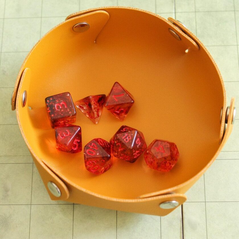 Glint Red Dice Set - Image 3