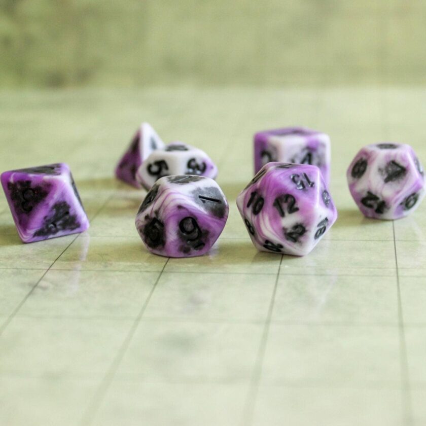 Light Archaic Purple Dice Set - Image 5