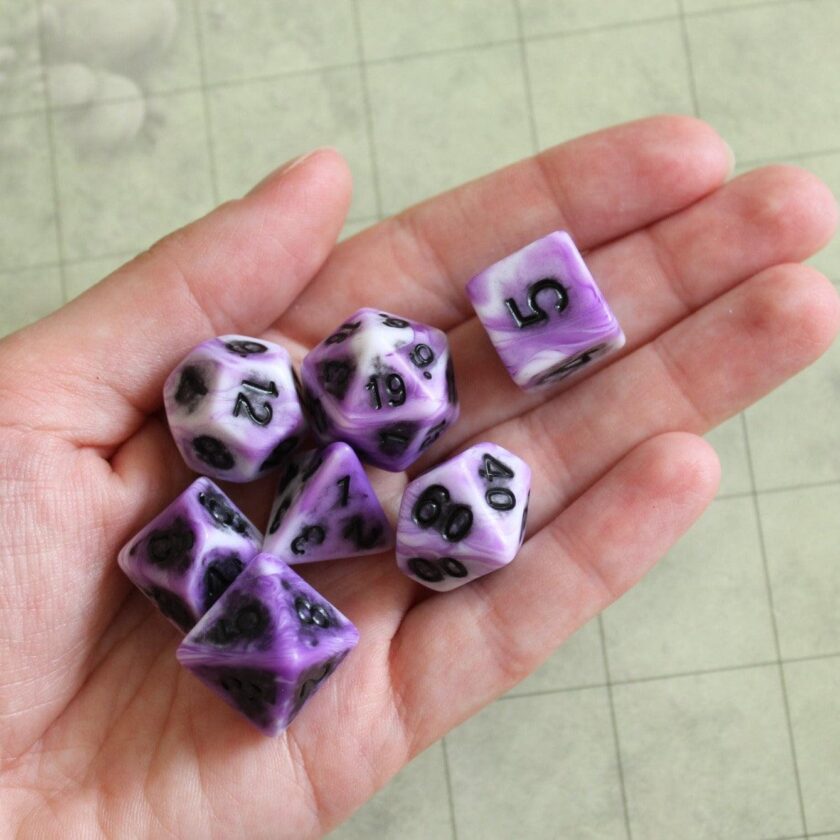 Light Archaic Purple Dice Set