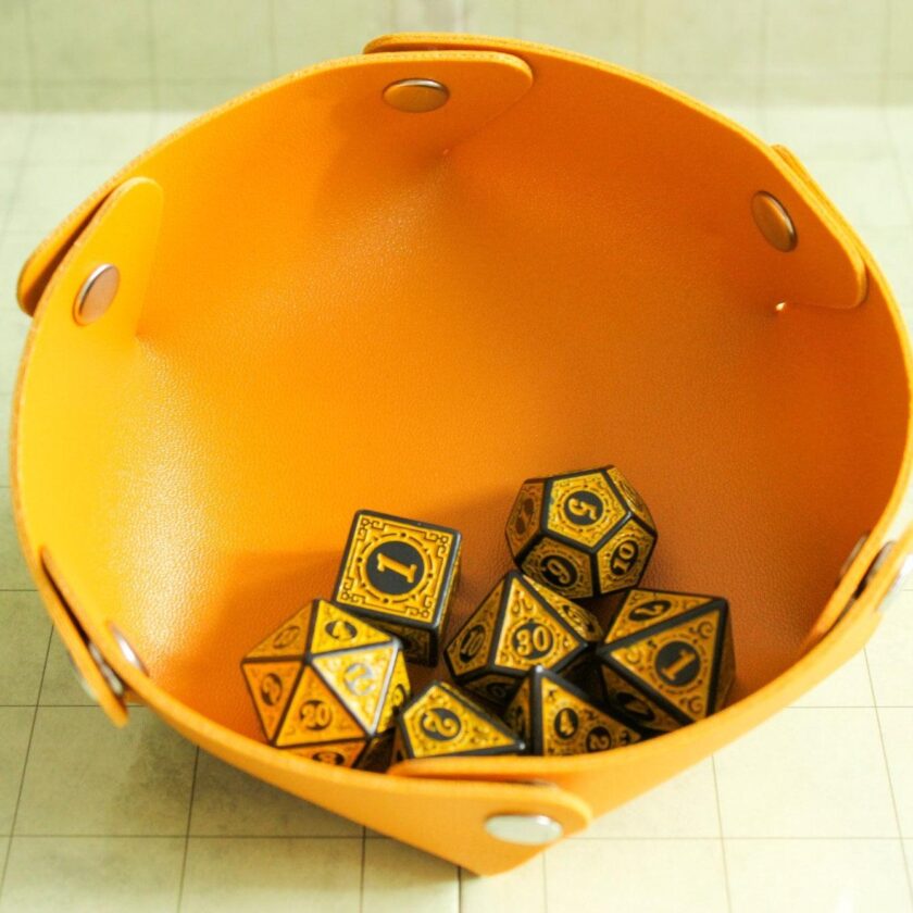 Zoltar Yellow Dice Set - Image 3