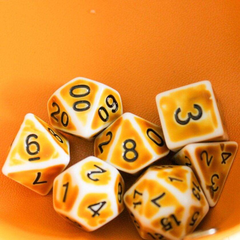 Archaic Yellow Dice Set - Image 6