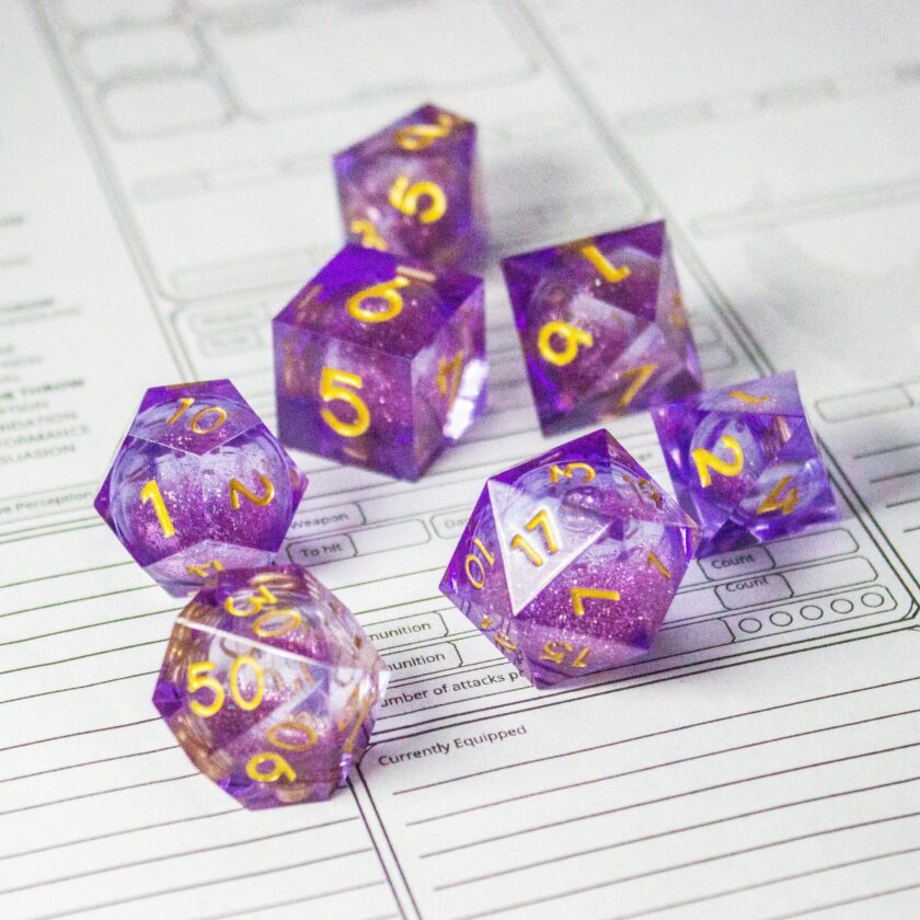 Purple Liquid Core Shimmer Glitter Dice - Image 2