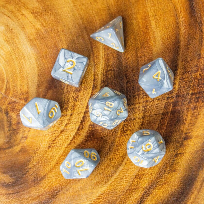 Pearl Silver Dice Set