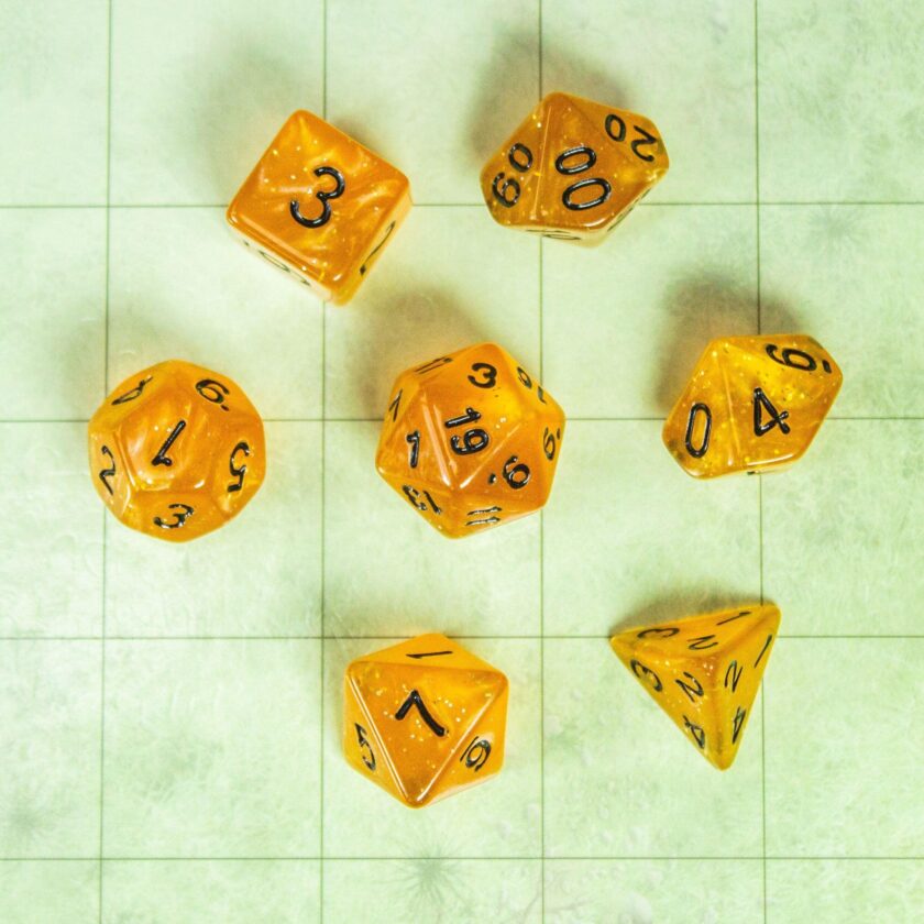 Honey Shimmer Dice - Image 5