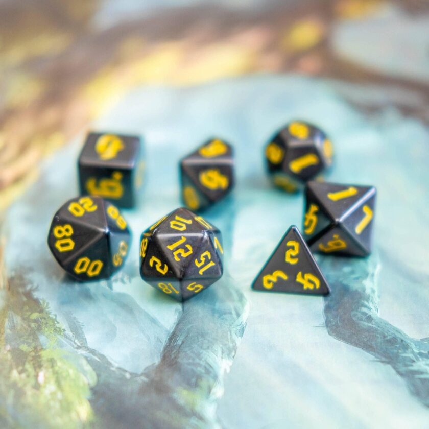 Black Witch With Yellow Scratching Dice Set - Image 3