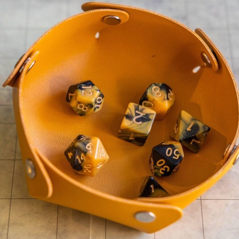 Two Tone Black and Yellow Dice Set - Image 2