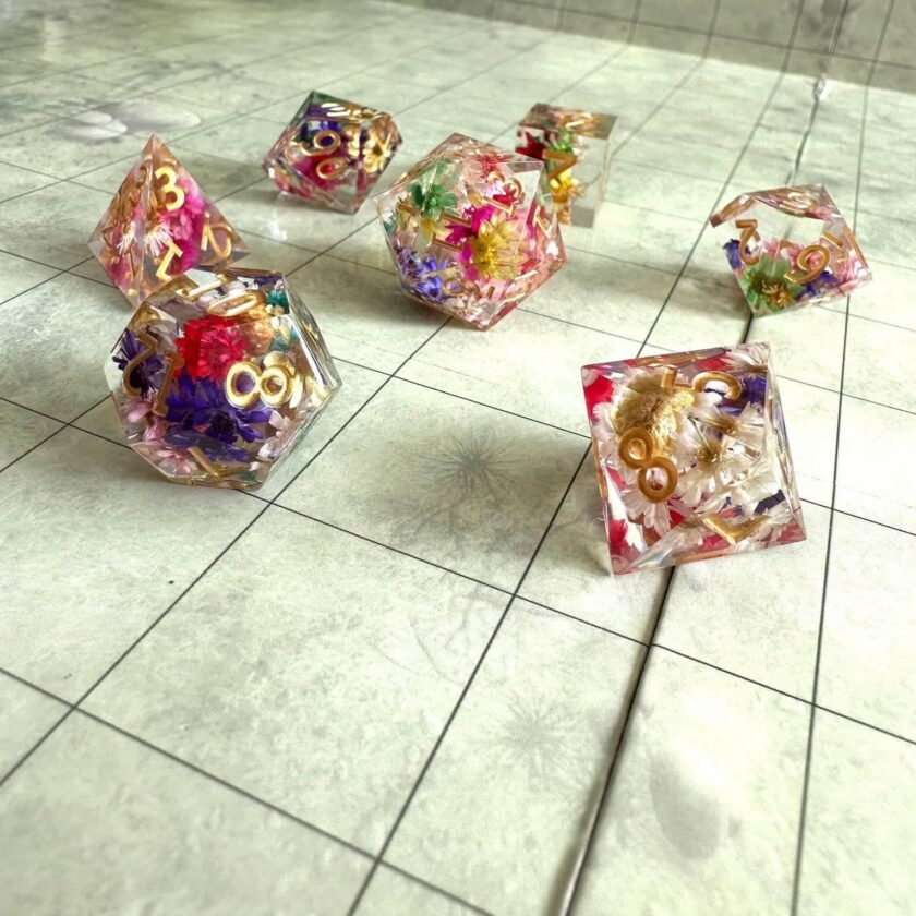 Flower Sharps Dice - Image 5