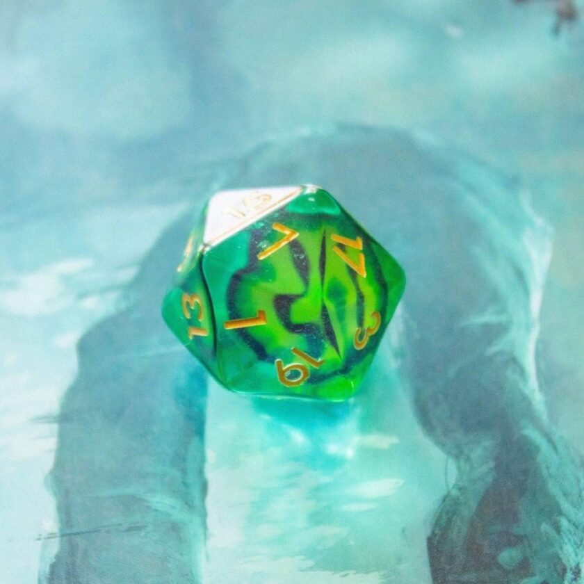 Green Snake Eyes Dice Set - Image 4