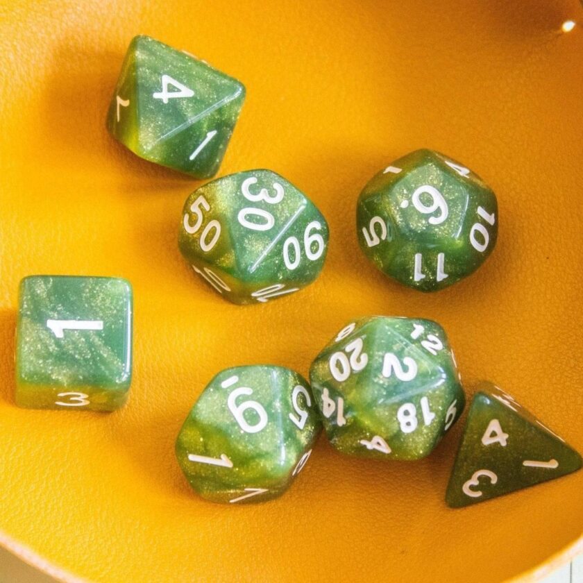 Pearl Glitter Green  Dice Set